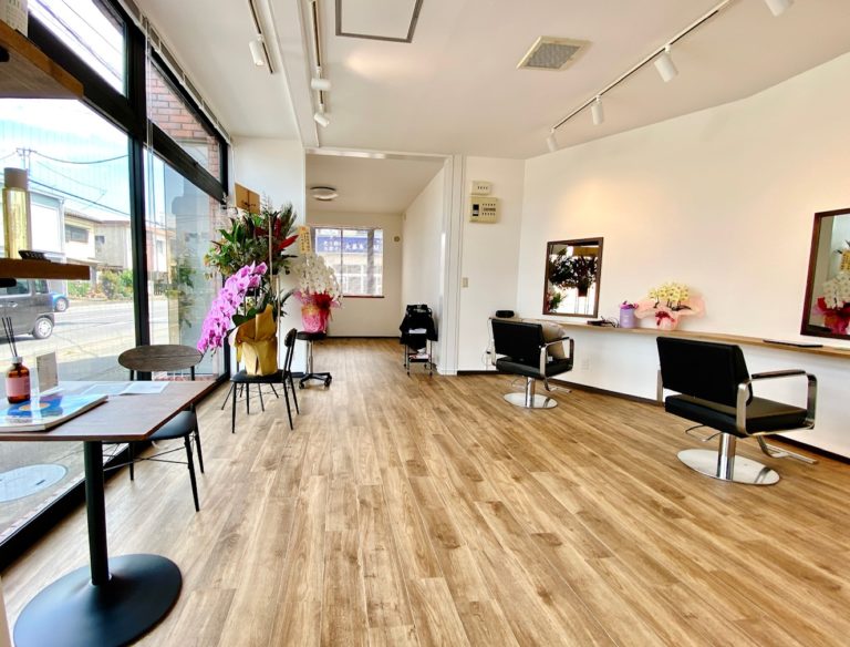 本庄市本庄に美容室「BLOOM hair salon（ブルームヘアサロン）」がオープンしてた。 埼北つうしん『さいつう』